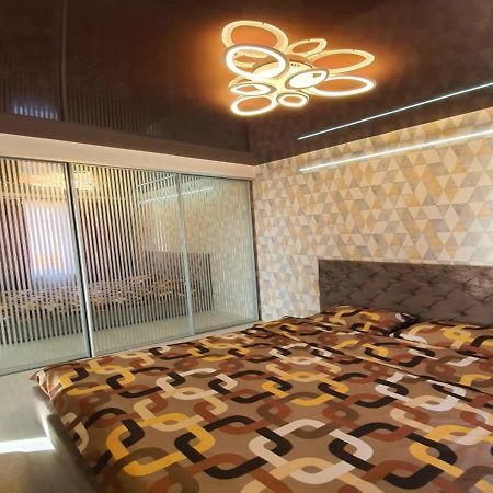 Lux New Apartment 2019 خاركيف المظهر الخارجي الصورة