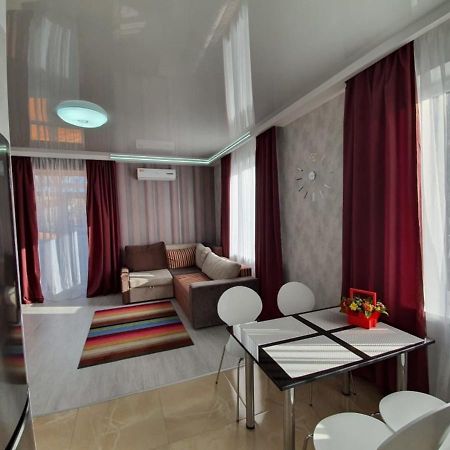 Lux New Apartment 2019 خاركيف المظهر الخارجي الصورة